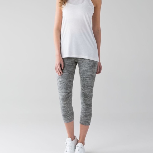 lululemon Wunder Under High-Rise Crop 21” - Picture 4 of 6